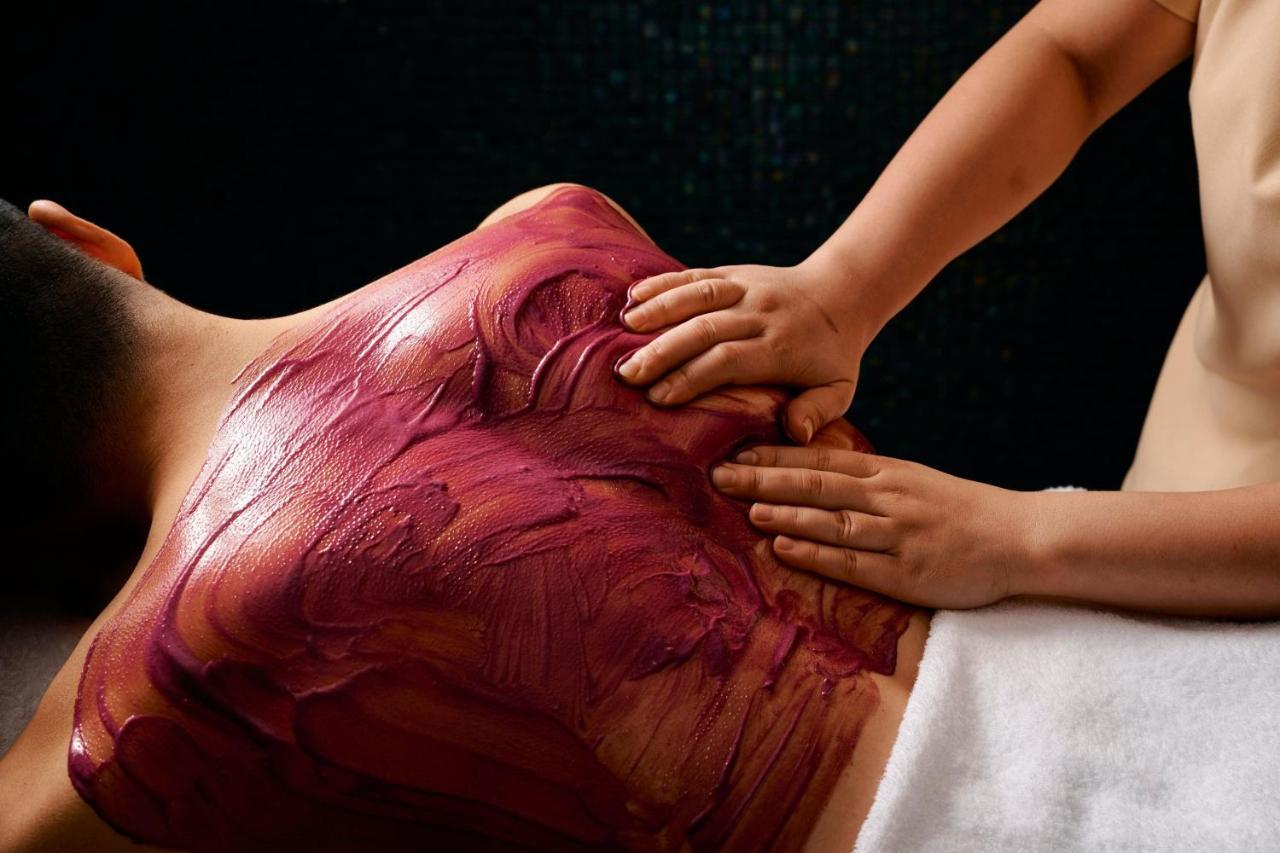 Sheraton Melbourne Hotel Экстерьер фото A body wrap